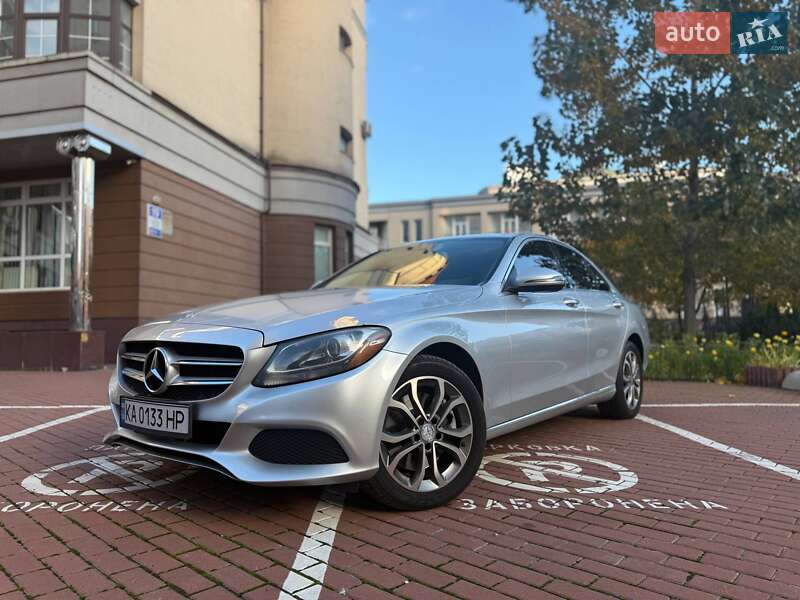Седан Mercedes-Benz C-Class 2015 в Києві