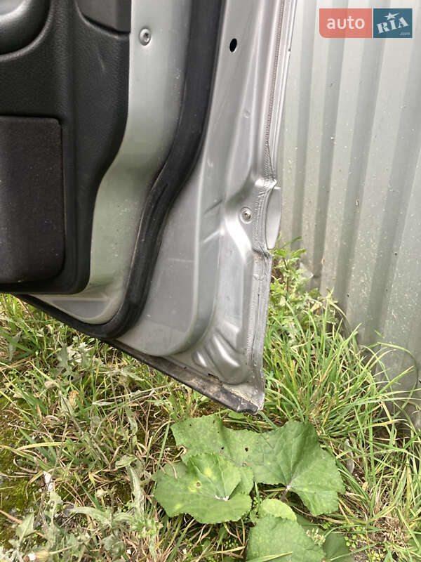 Универсал Mercedes-Benz C-Class 2003 в Хмельницком фото 3 Универсал Mercedes-Benz C-Class 2003 в Хмельницком