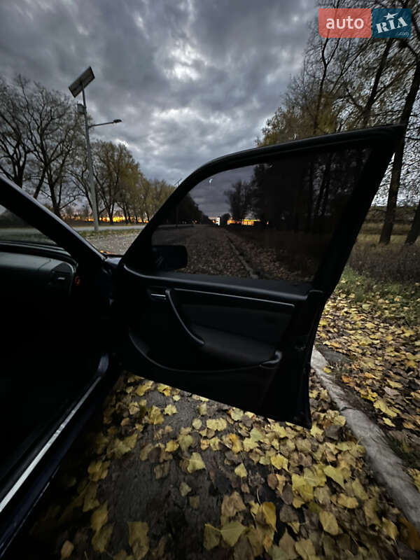 Седан Mercedes-Benz C-Class 1997 в Ромнах фото 24 Седан Mercedes-Benz C-Class 1997 в Ромнах
