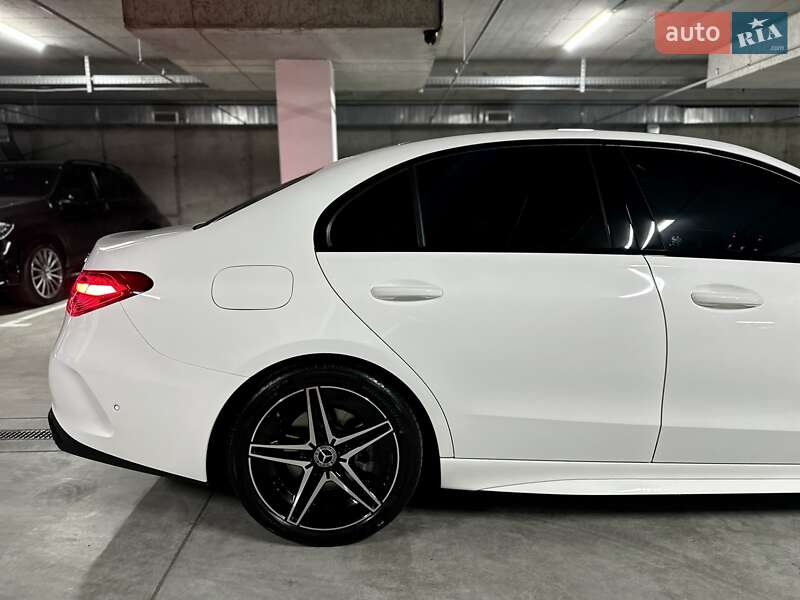 Седан Mercedes-Benz C-Class 2022 в Днепре
