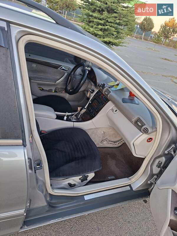 Универсал Mercedes-Benz C-Class 2003 в Одессе фото 4 Универсал Mercedes-Benz C-Class 2003 в Одессе