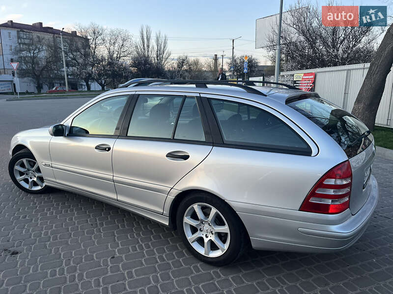 Універсал Mercedes-Benz C-Class 2005 в Кропивницькому фото 6 Універсал Mercedes-Benz C-Class 2005 в Кропивницькому