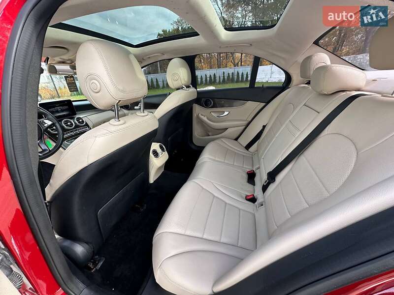 Седан Mercedes-Benz C-Class 2016 в Луцке фото 12 Седан Mercedes-Benz C-Class 2016 в Луцке