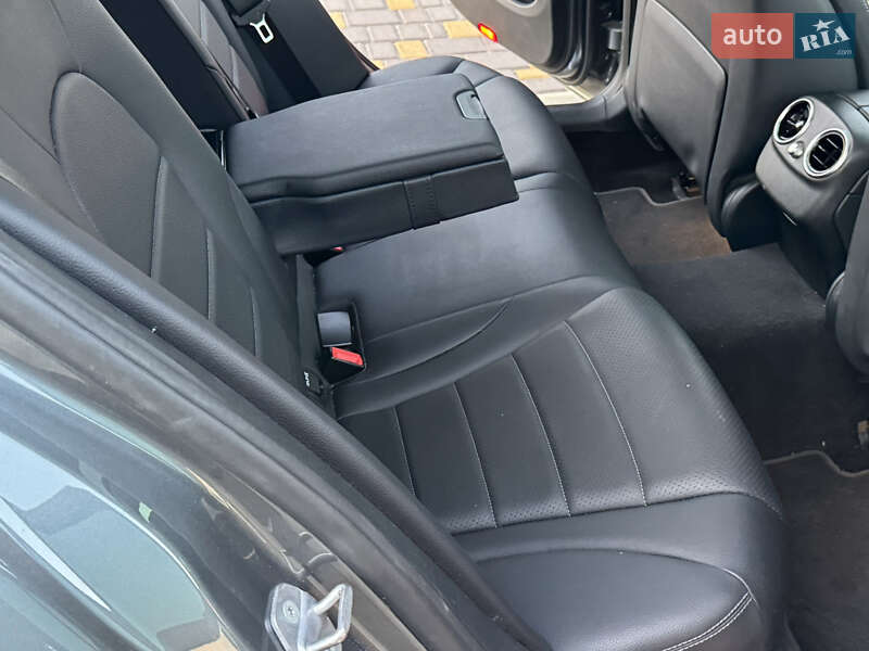 Седан Mercedes-Benz C-Class 2017 в Одесі