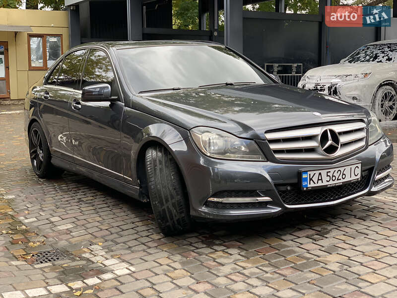 Седан Mercedes-Benz C-Class 2013 в Одесі фото 6 Седан Mercedes-Benz C-Class 2013 в Одесі