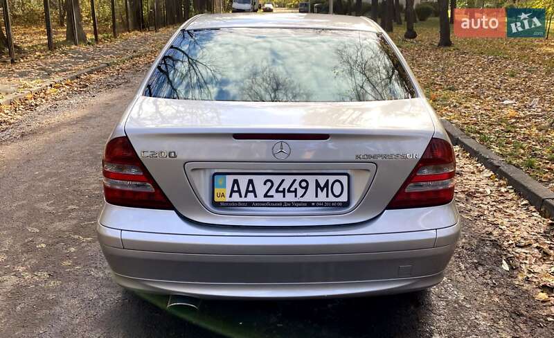 Седан Mercedes-Benz C-Class 2006 в Києві фото 19 Седан Mercedes-Benz C-Class 2006 в Києві