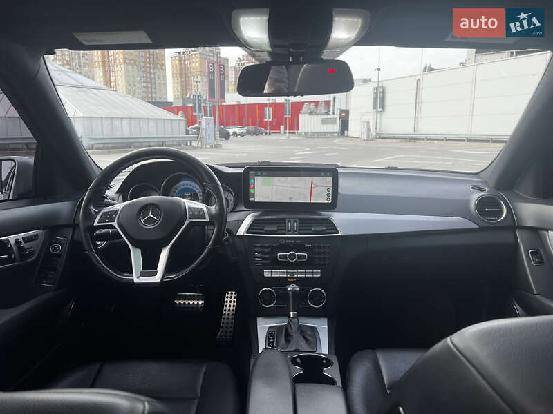Седан Mercedes-Benz C-Class 2011 в Києві фото 12 Седан Mercedes-Benz C-Class 2011 в Києві