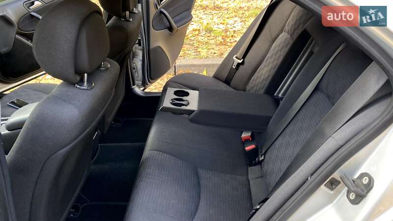 Седан Mercedes-Benz C-Class 2006 в Києві фото 5 Седан Mercedes-Benz C-Class 2006 в Києві