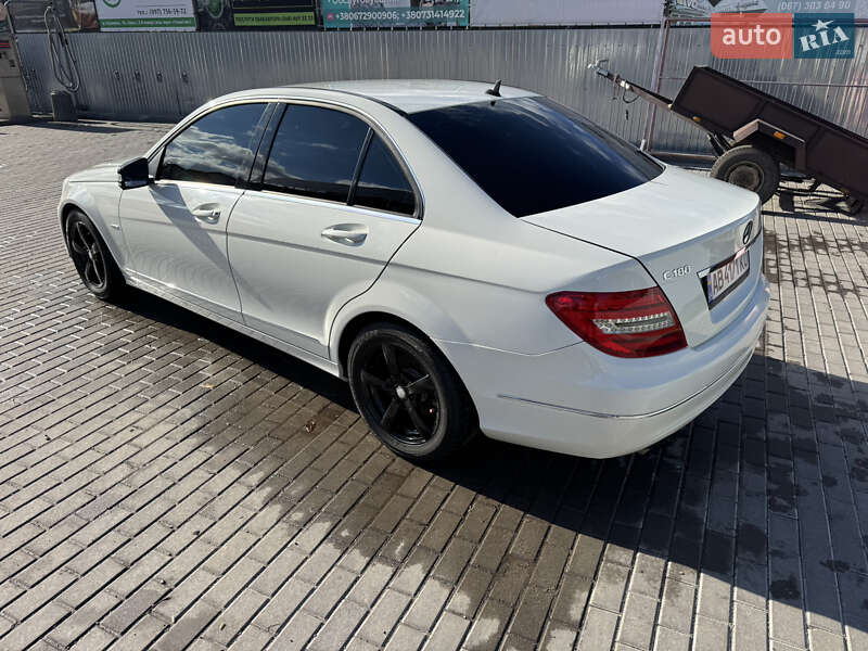 Седан Mercedes-Benz C-Class 2011 в Калинівці