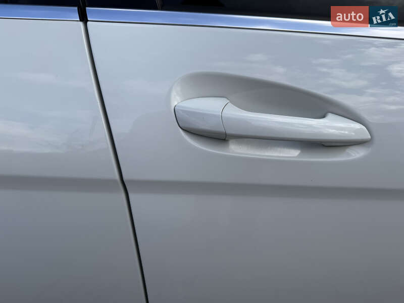 Седан Mercedes-Benz C-Class 2011 в Калинівці