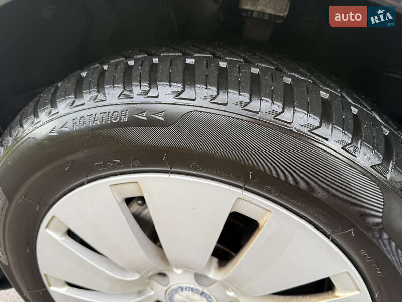 Універсал Mercedes-Benz C-Class 2015 в Ужгороді