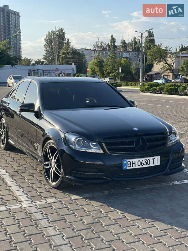 Седан Mercedes-Benz C-Class 2012 в Одесі
