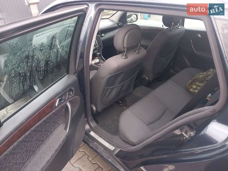 Універсал Mercedes-Benz C-Class 2002 в Луцьку