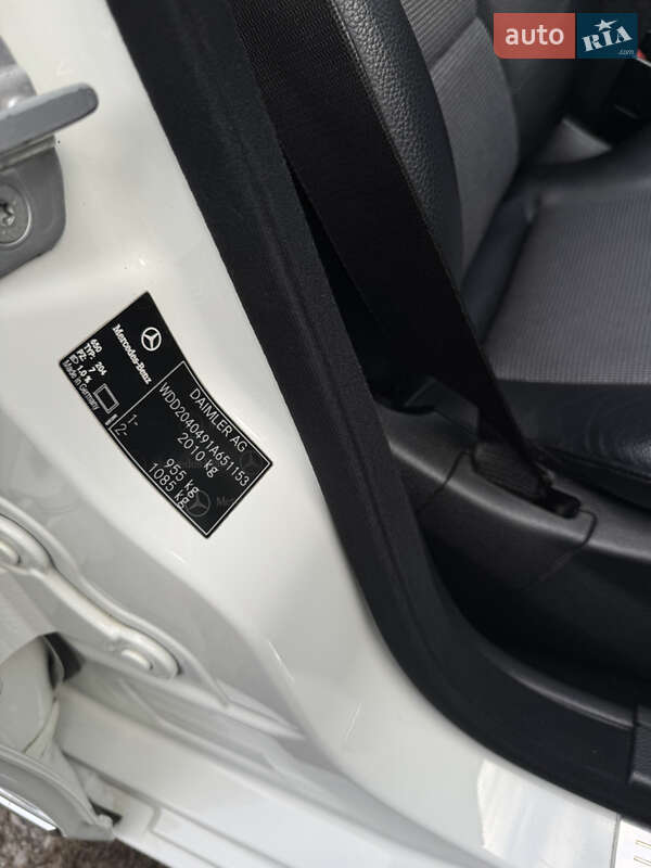 Седан Mercedes-Benz C-Class 2011 в Калинівці