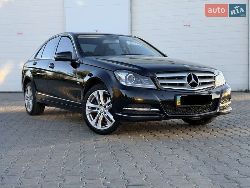 Седан Mercedes-Benz C-Class 2011 в Києві фото 9 Седан Mercedes-Benz C-Class 2011 в Києві