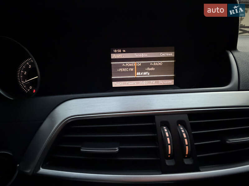 Седан Mercedes-Benz C-Class 2011 в Києві фото 66 Седан Mercedes-Benz C-Class 2011 в Києві