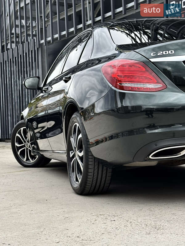 Седан Mercedes-Benz C-Class 2018 в Києві фото 9 Седан Mercedes-Benz C-Class 2018 в Києві
