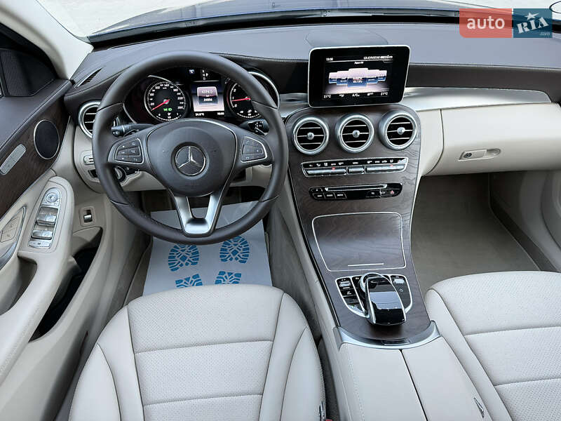 Седан Mercedes-Benz C-Class 2018 в Києві фото 32 Седан Mercedes-Benz C-Class 2018 в Києві