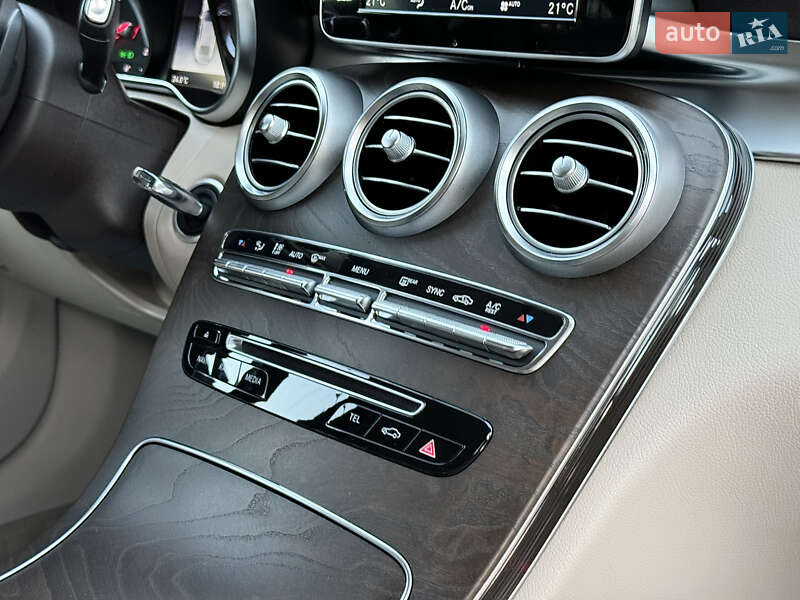 Седан Mercedes-Benz C-Class 2018 в Києві фото 51 Седан Mercedes-Benz C-Class 2018 в Києві