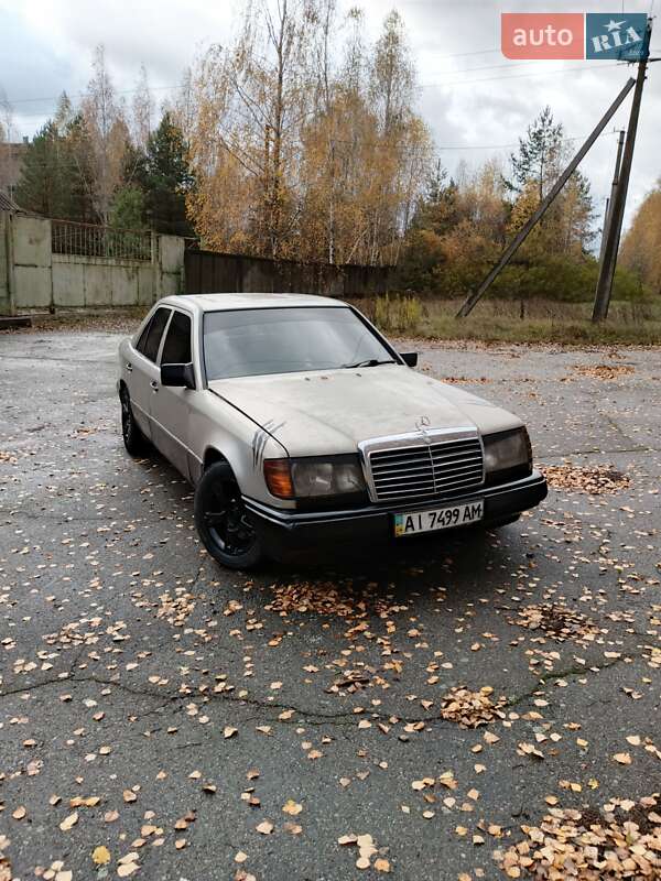 Mercedes-Benz C-Class 1995 Mercedes-Benz C-Class 1995