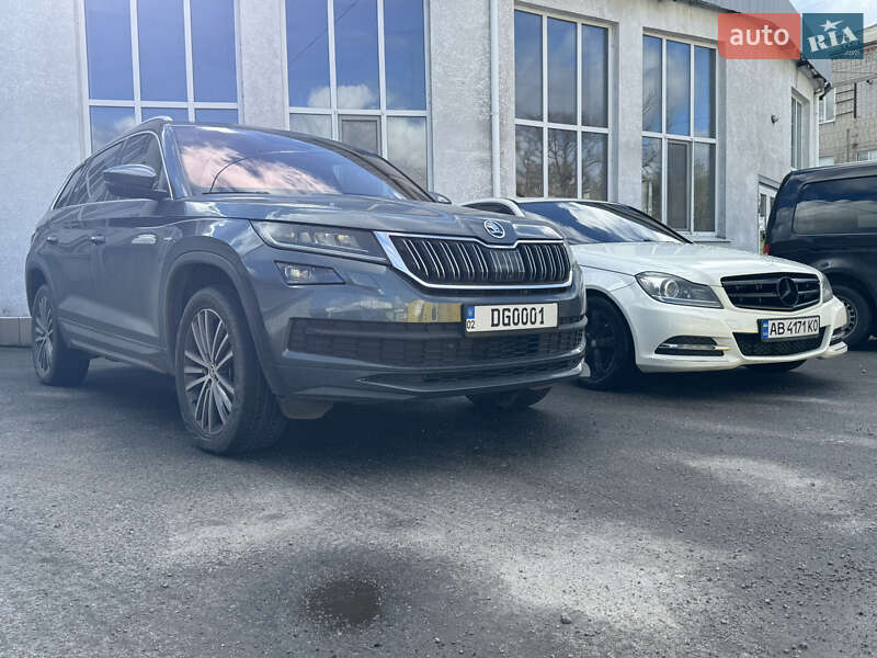 Седан Mercedes-Benz C-Class 2011 в Калинівці