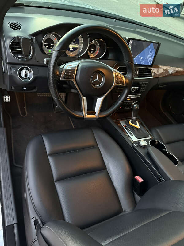 Седан Mercedes-Benz C-Class 2012 в Одесі