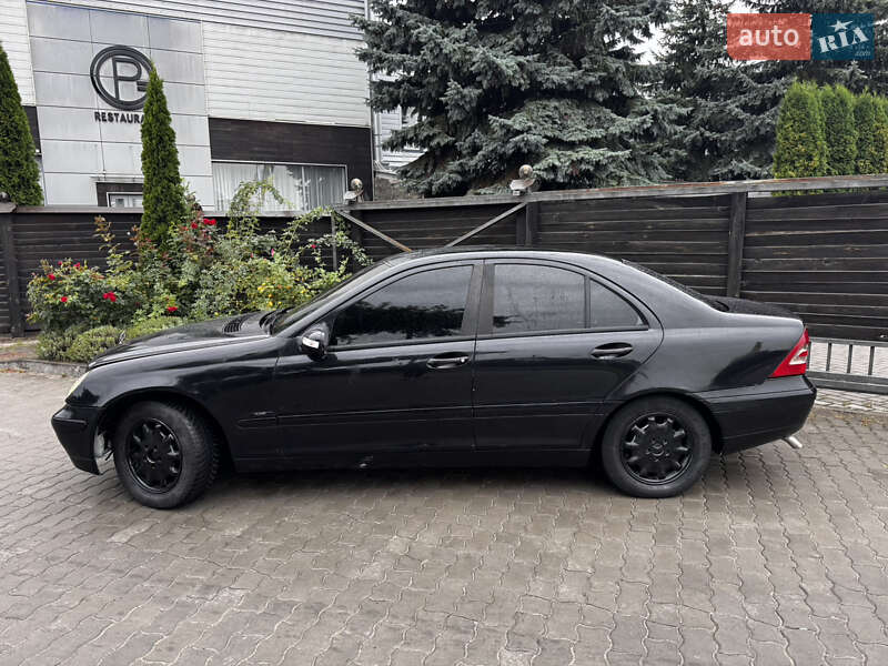 Седан Mercedes-Benz C-Class 2001 в Тернополі