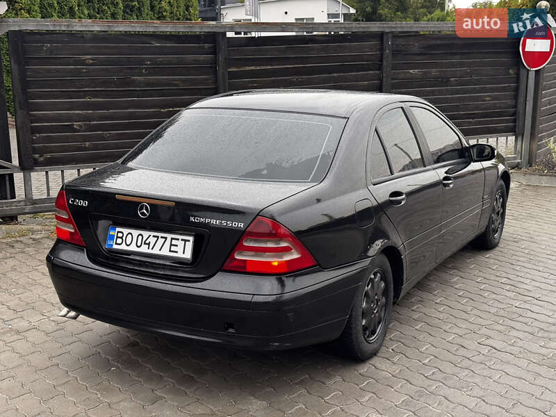 Седан Mercedes-Benz C-Class 2001 в Тернополі