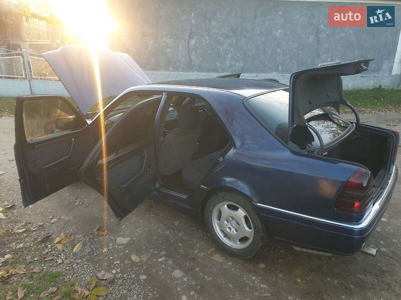 Седан Mercedes-Benz C-Class 1995 в Вінниці фото 25 Седан Mercedes-Benz C-Class 1995 в Вінниці