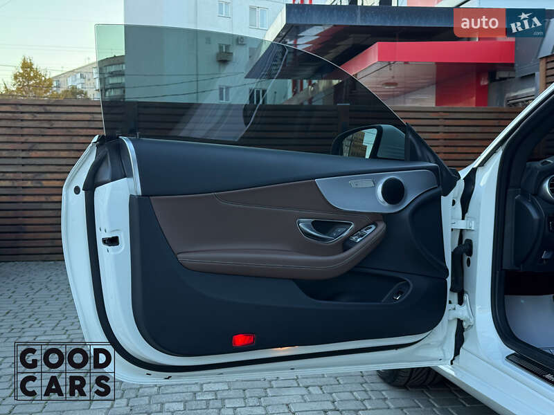 Купе Mercedes-Benz C-Class 2017 в Одесі фото 15 Купе Mercedes-Benz C-Class 2017 в Одесі