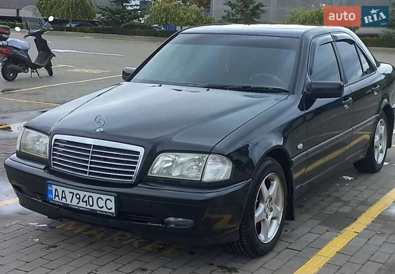 Mercedes-Benz C-Class 1999 Mercedes-Benz C-Class 1999