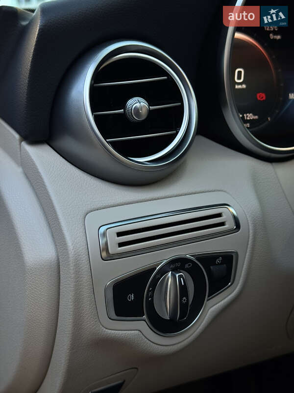 Седан Mercedes-Benz C-Class 2018 в Одесі фото 15 Седан Mercedes-Benz C-Class 2018 в Одесі