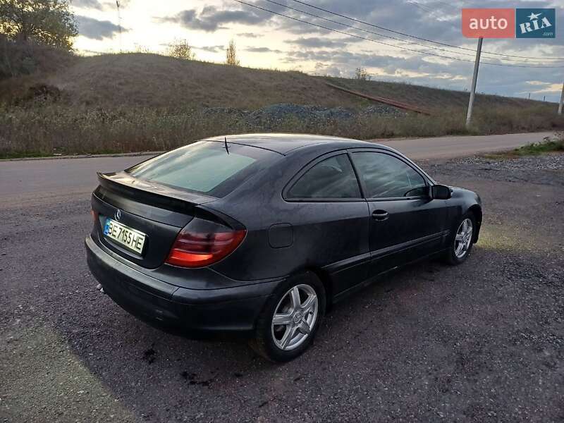 Купе Mercedes-Benz C-Class 2001 в Первомайську фото 3 Купе Mercedes-Benz C-Class 2001 в Первомайську