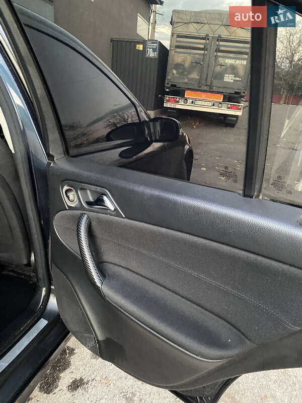 Седан Mercedes-Benz C-Class 2004 в Балті фото 7 Седан Mercedes-Benz C-Class 2004 в Балті