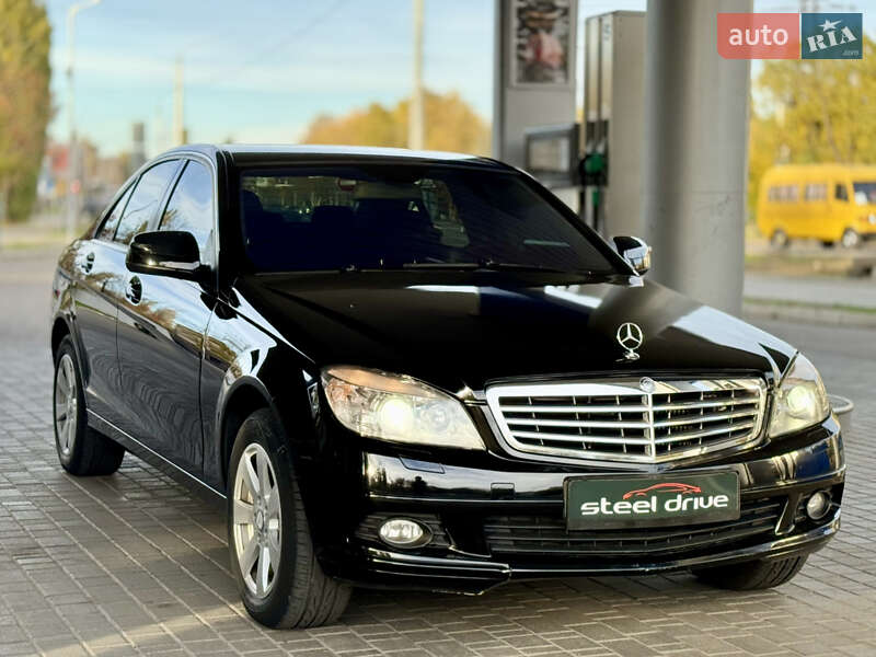 Седан Mercedes-Benz C-Class 2007 в Миколаєві фото 3 Седан Mercedes-Benz C-Class 2007 в Миколаєві