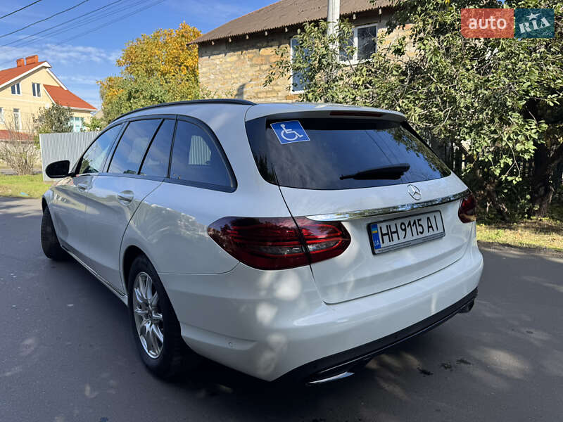 Універсал Mercedes-Benz C-Class 2019 в Одесі