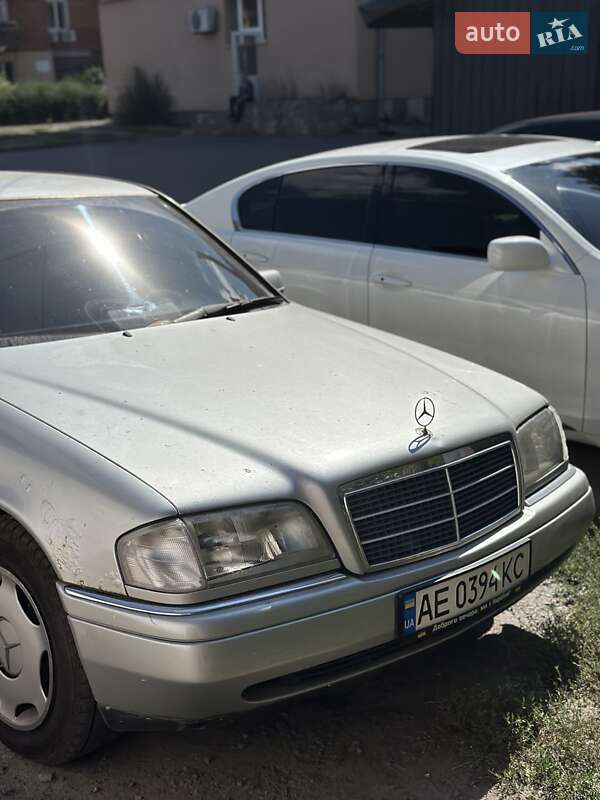 Седан Mercedes-Benz C-Class 1993 в Дніпрі фото 7 Седан Mercedes-Benz C-Class 1993 в Дніпрі