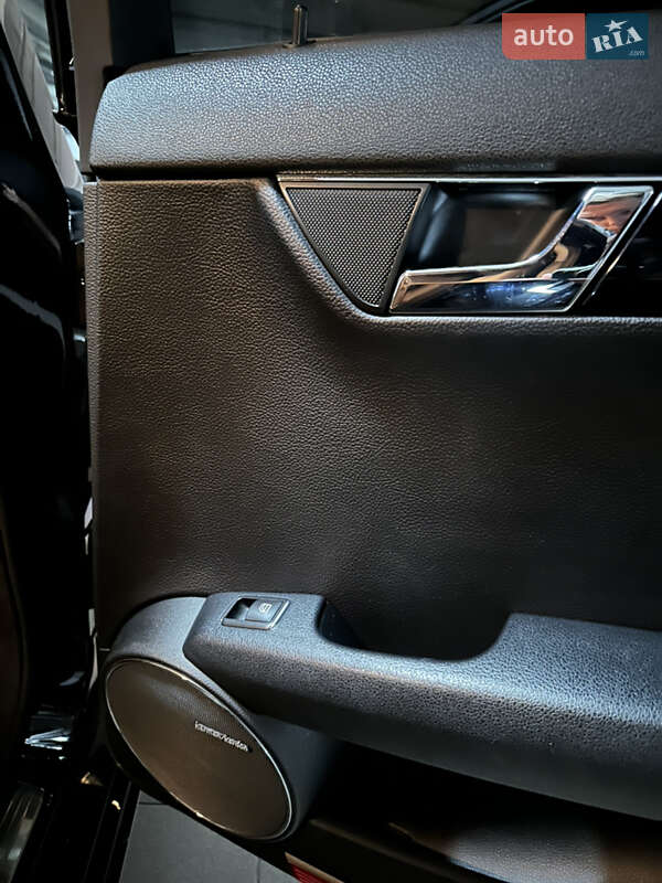 Седан Mercedes-Benz C-Class 2008 в Днепре