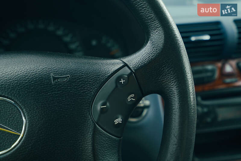 Седан Mercedes-Benz C-Class 2003 в Харкові фото 18 Седан Mercedes-Benz C-Class 2003 в Харкові