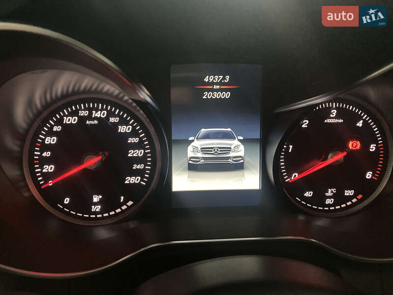 Универсал Mercedes-Benz C-Class 2017 в Николаеве фото 60 Универсал Mercedes-Benz C-Class 2017 в Николаеве