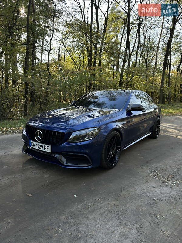 Седан Mercedes-Benz C-Class 2019 в Киеве