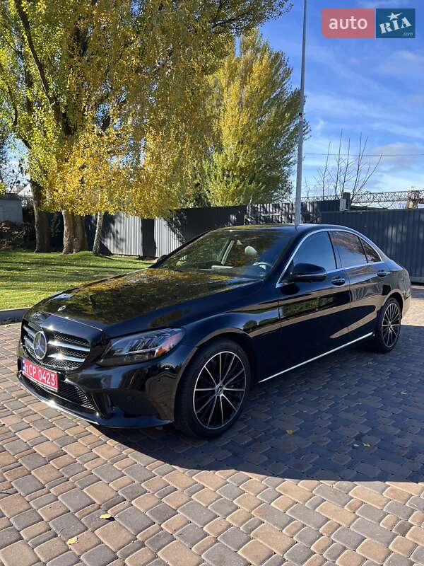 Седан Mercedes-Benz C-Class 2019 в Киеве фото Седан Mercedes-Benz C-Class 2019 в Киеве