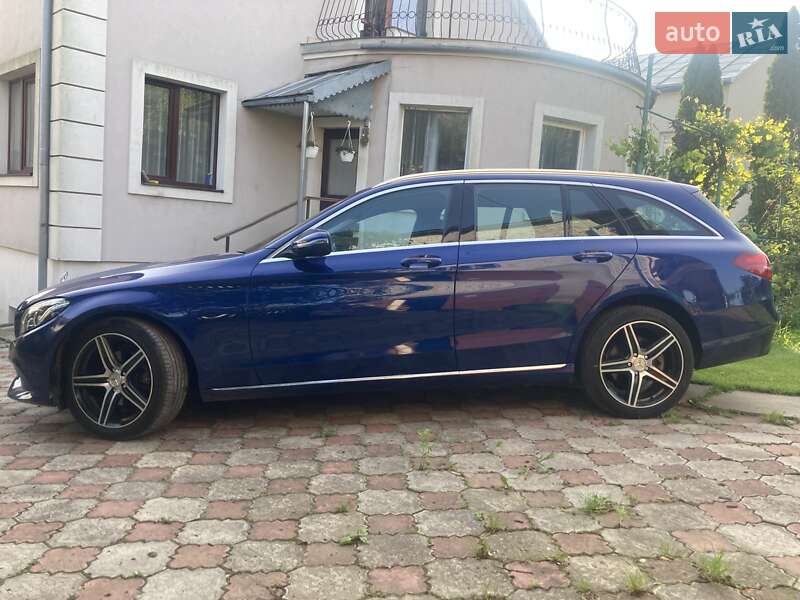 Универсал Mercedes-Benz C-Class 2017 в Николаеве фото 35 Универсал Mercedes-Benz C-Class 2017 в Николаеве