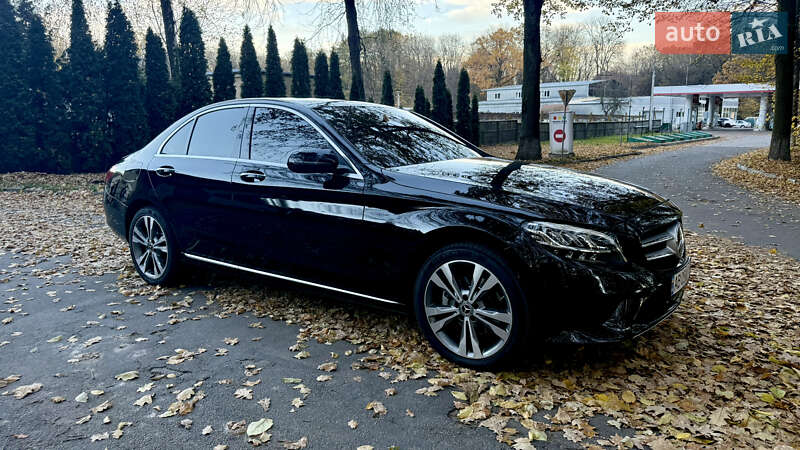 Седан Mercedes-Benz C-Class 2020 в Вінниці фото Седан Mercedes-Benz C-Class 2020 в Вінниці