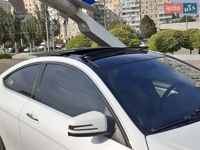Купе Mercedes-Benz C-Class 2012 в Дніпрі