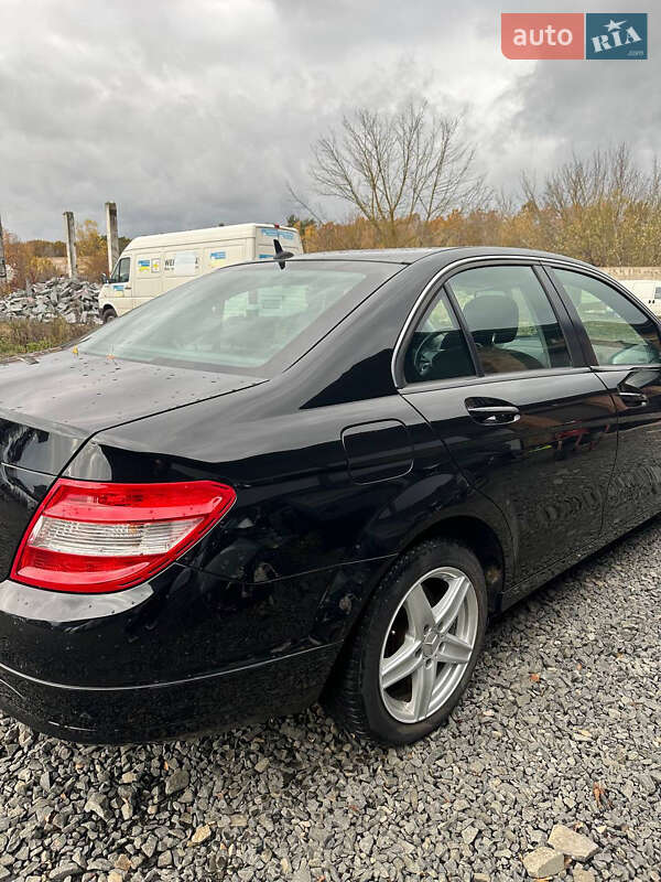 Седан Mercedes-Benz C-Class 2007 в Луцке фото 6 Седан Mercedes-Benz C-Class 2007 в Луцке