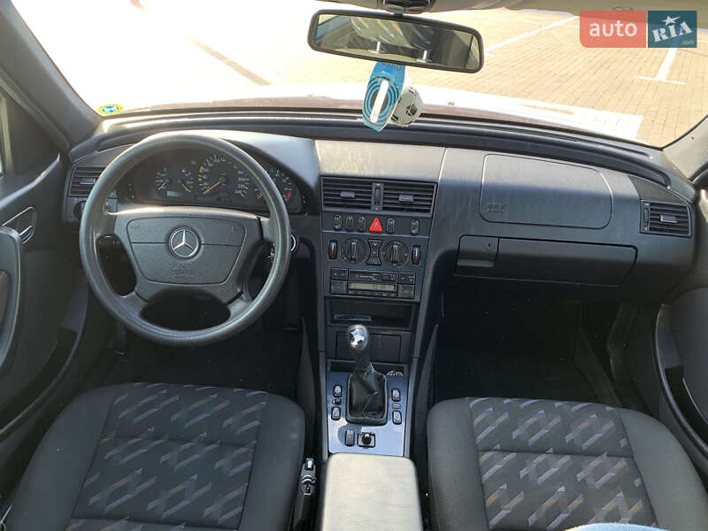 Седан Mercedes-Benz C-Class 1999 в Одесі фото 15 Седан Mercedes-Benz C-Class 1999 в Одесі