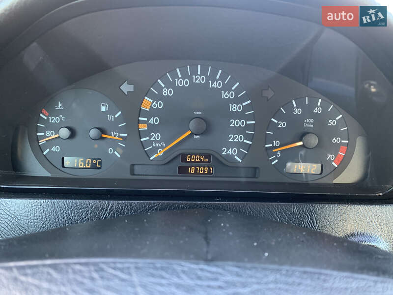 Седан Mercedes-Benz C-Class 1999 в Одесі фото 29 Седан Mercedes-Benz C-Class 1999 в Одесі