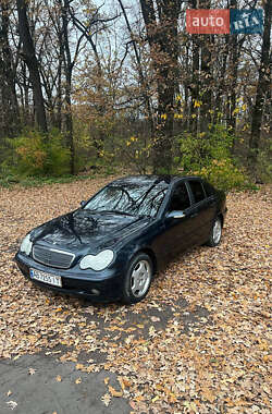 Седан Mercedes-Benz C-Class 2002 в Житомире