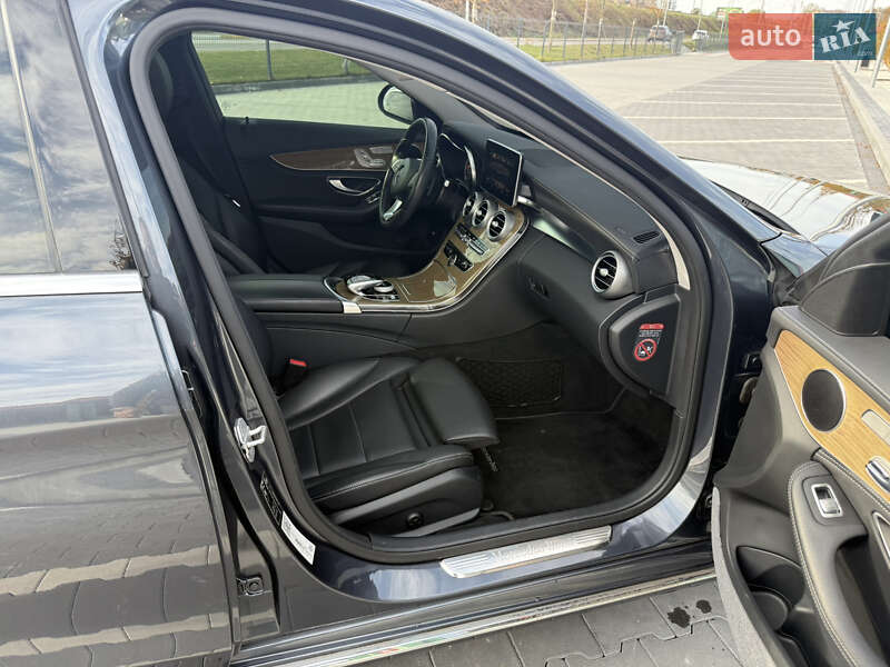 Седан Mercedes-Benz C-Class 2015 в Києві